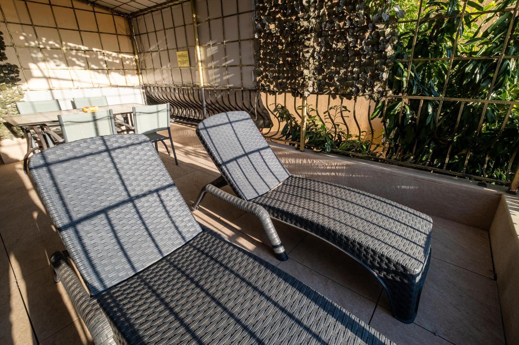 Thermae 2bdrm Sunny Апартамент Варна