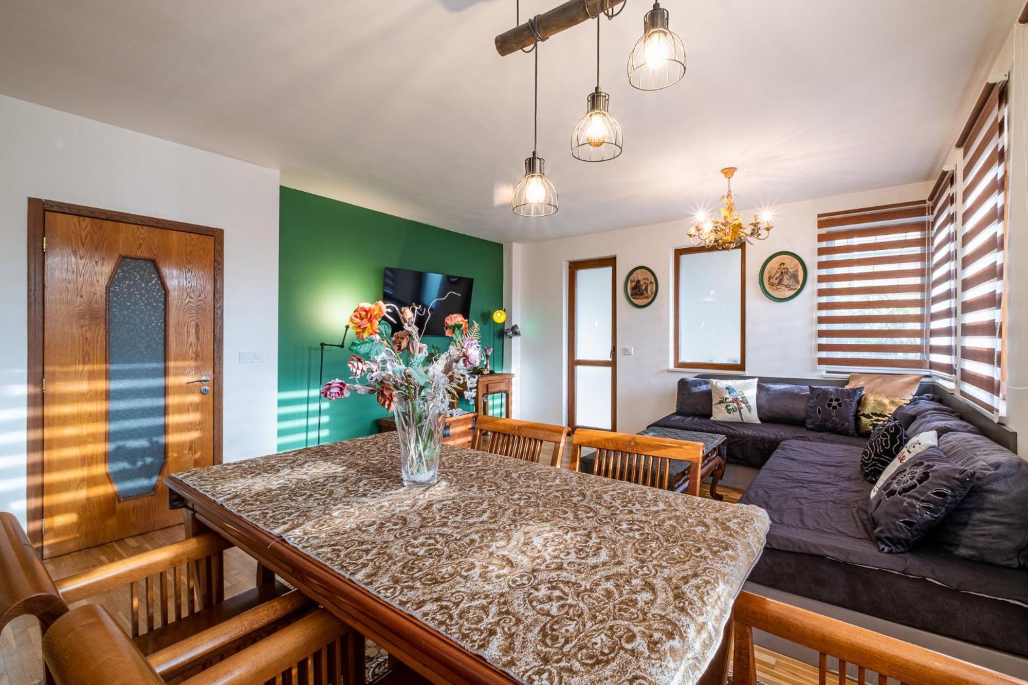 Thermae 2bdrm Sunny * Варна