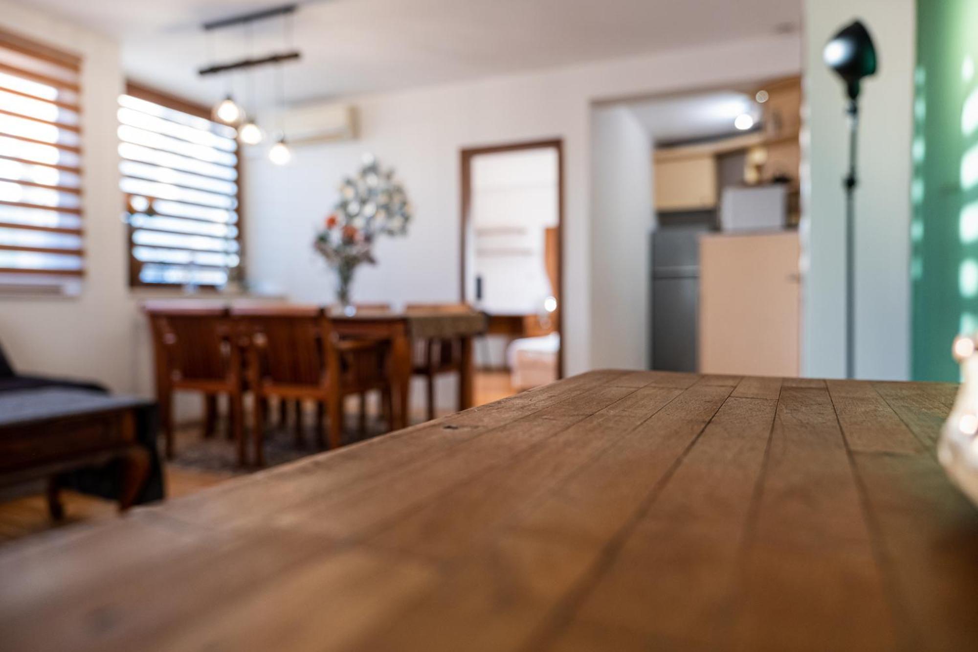 Thermae 2bdrm Sunny וארנה